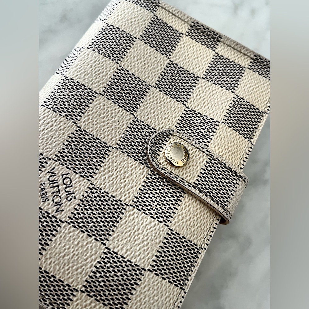 LV DAMIER AZUR KISSLOCK WALLET
